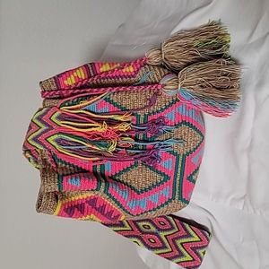 WAYUU AUTHENTIC MULTICOLOR PATTERN "HANDMADE " NEVER THE SAME NWOT